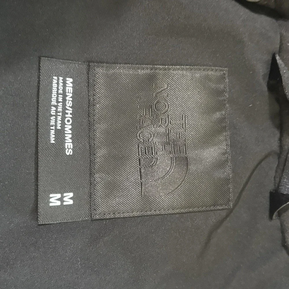 NWT The North Face Jacket Mens Medium Black Cirque Down 550 Hooded Puffer Zip